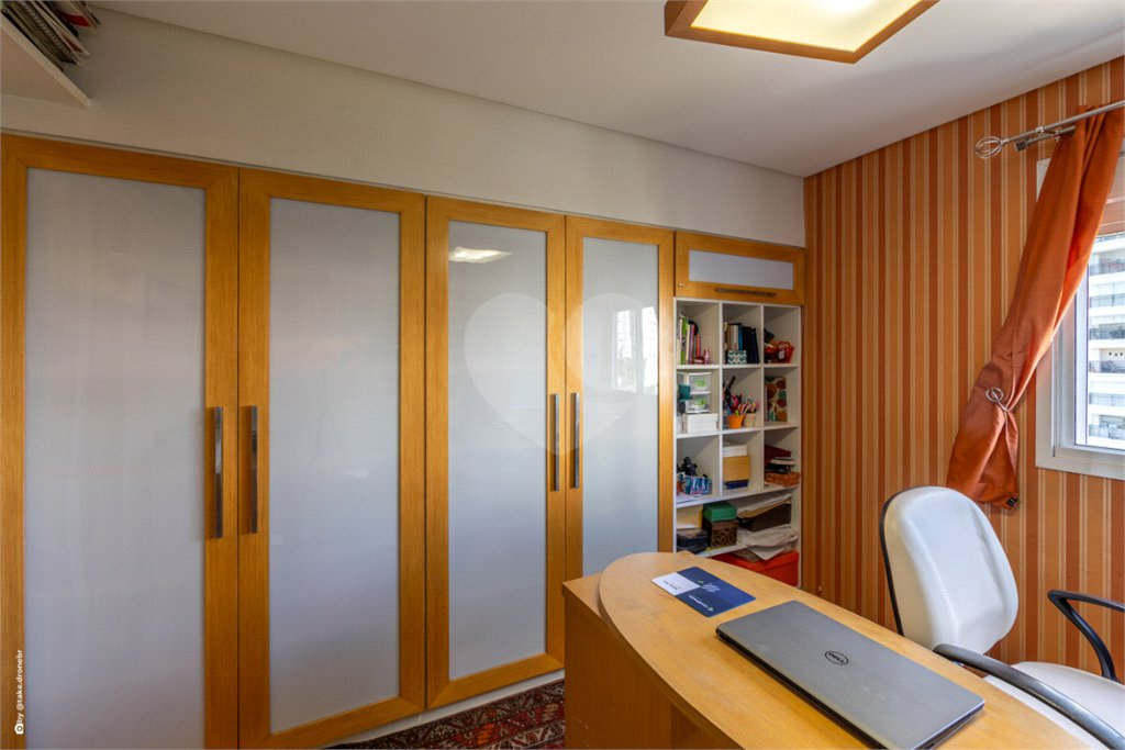 Apartamento à venda com 3 quartos, sendo 2 suítes, em Jardim Marajoara, São Paulo, SP