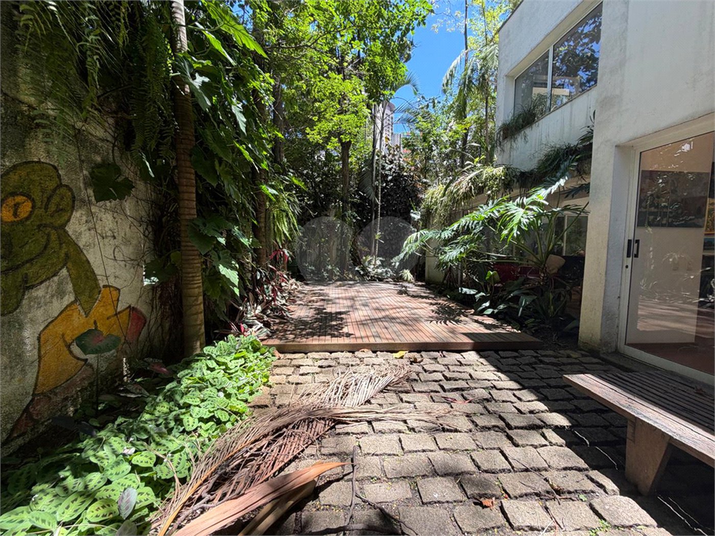 Casa de Vila para alugar com 4 quartos, sendo 1 suíte, em Itaim Bibi, São Paulo, SP