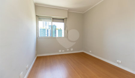 Apartamento à venda com 3 quartos, sendo 1 suíte,  em Brooklin, São Paulo, SP