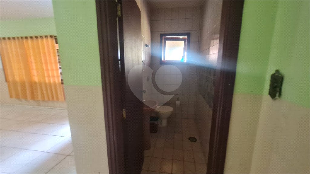 Chácara à venda com 3 quartos, sendo 1 suíte, em Vila Reis, Itapetininga, SP