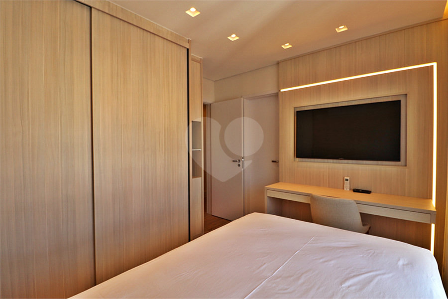 Apartamento à venda com 4 suítes em Santana, São Paulo, SP