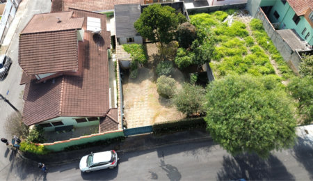Casa à venda com 3 quartos, sendo 1 suíte,  no Centro, Extrema, MG