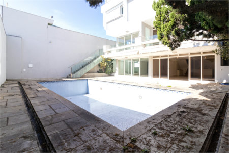 Sobrado à venda com 6 quartos, sendo 4 suítes,  em Alto da Lapa, São Paulo, SP