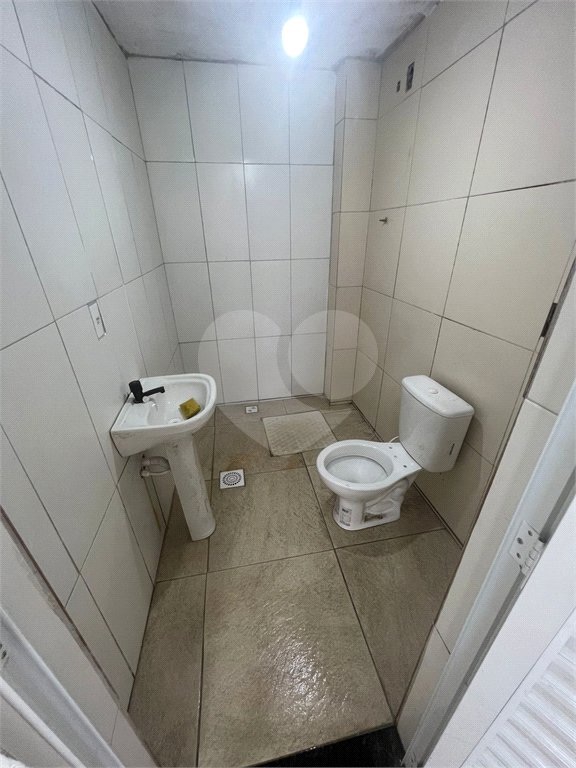 Loja para alugar em Santíssimo, Rio de Janeiro, RJ