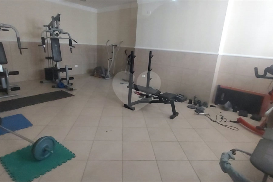 Casa para alugar com 3 quartos, sendo 1 suíte, no condomínio Santanna, São Paulo - SP