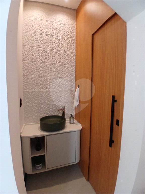 Casa à venda com 3 suítes em Pinheirinho, Vinhedo, SP