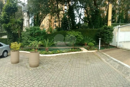 Duplex à venda com 3 quartos, sendo 1 suíte, em Vila Andrade, São Paulo, SP