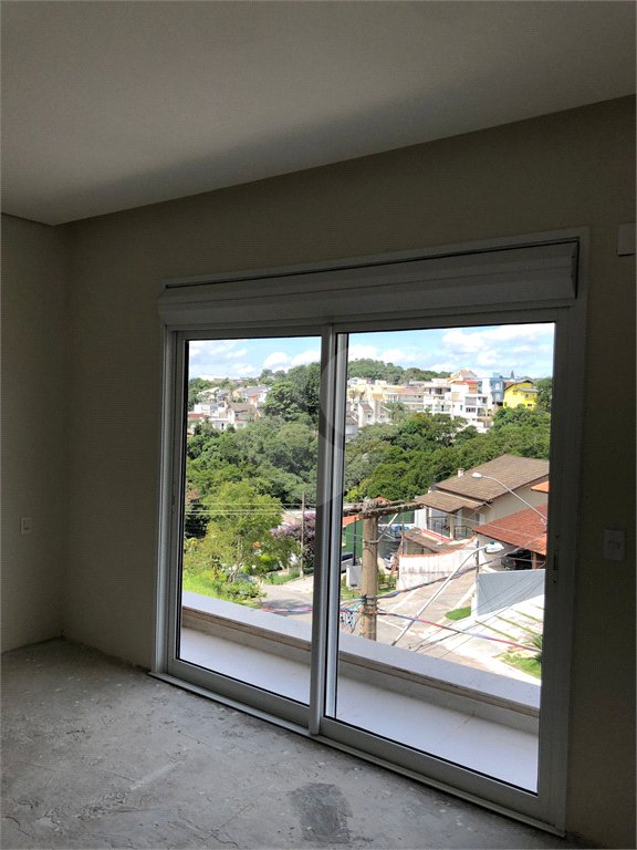 Casa à venda no condomínio Aruã, Mogi das Cruzes - SP