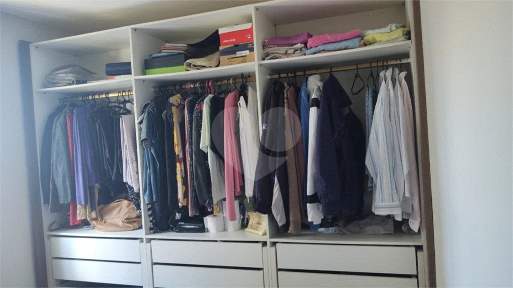 Apartamento à venda com 3 quartos, sendo 1 suíte, em Vila Leonor, Guarulhos, SP