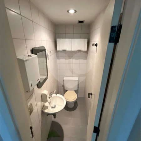 Sala comercial de 28 m² à venda em Higienópolis