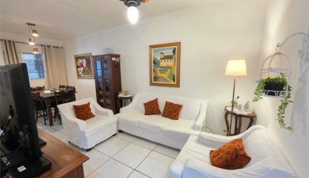 Casa à venda com 6 quartos, sendo 2 suítes,  em Conjunto Residencial Butantã, São Paulo, SP