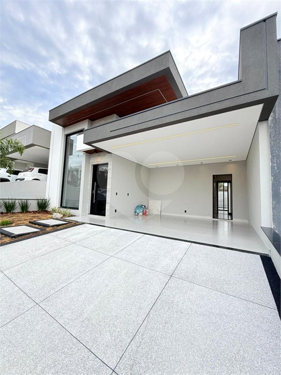 Casa à venda com 3 suítes no condomínio Residencial Milano, Indaiatuba - SP