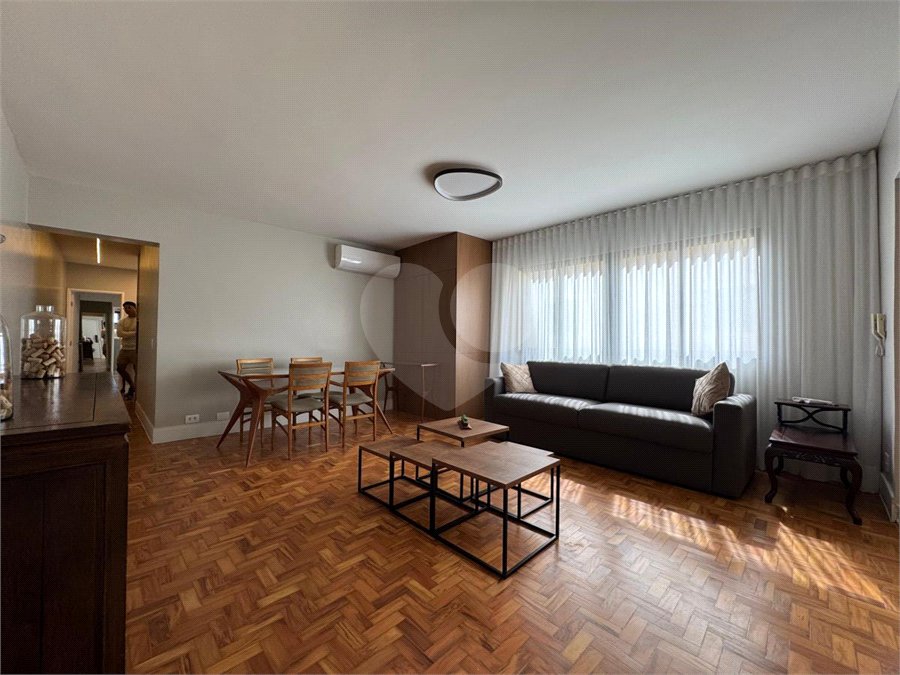 Apartamento para alugar com 3 quartos, sendo 1 suíte, em Jardim Paulista, São Paulo, SP