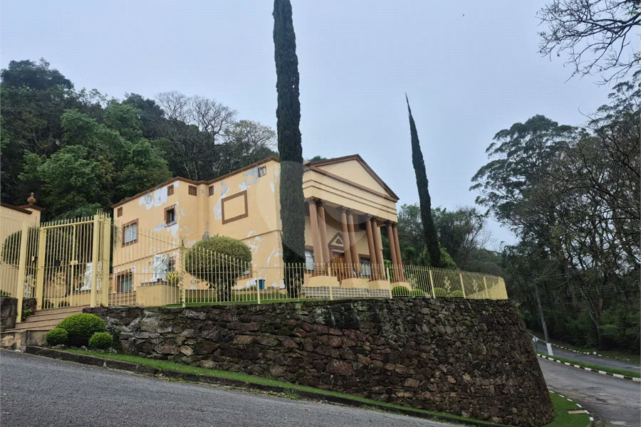 Casa à venda com 4 suítes no condomínio Sausalito, Mairiporã - SP