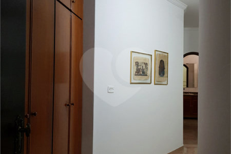 Casa à venda com 3 quartos, sendo 1 suíte, no condomínio City Campo Grande, São Paulo - SP