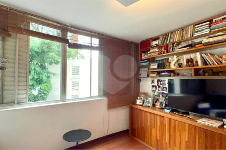 Apartamento à venda com 3 quartos, sendo 1 suíte, em Jardim Paulistano, São Paulo, SP