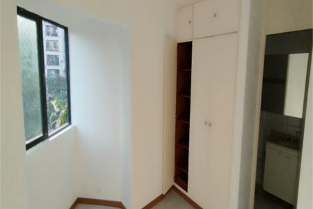 Apartamento à venda com 2 quartos, sendo 1 suíte,  em Jardim Parque Morumbi, São Paulo, SP