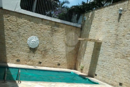 Casa à venda com 3 quartos, sendo 1 suíte, em Tucuruvi, São Paulo, SP