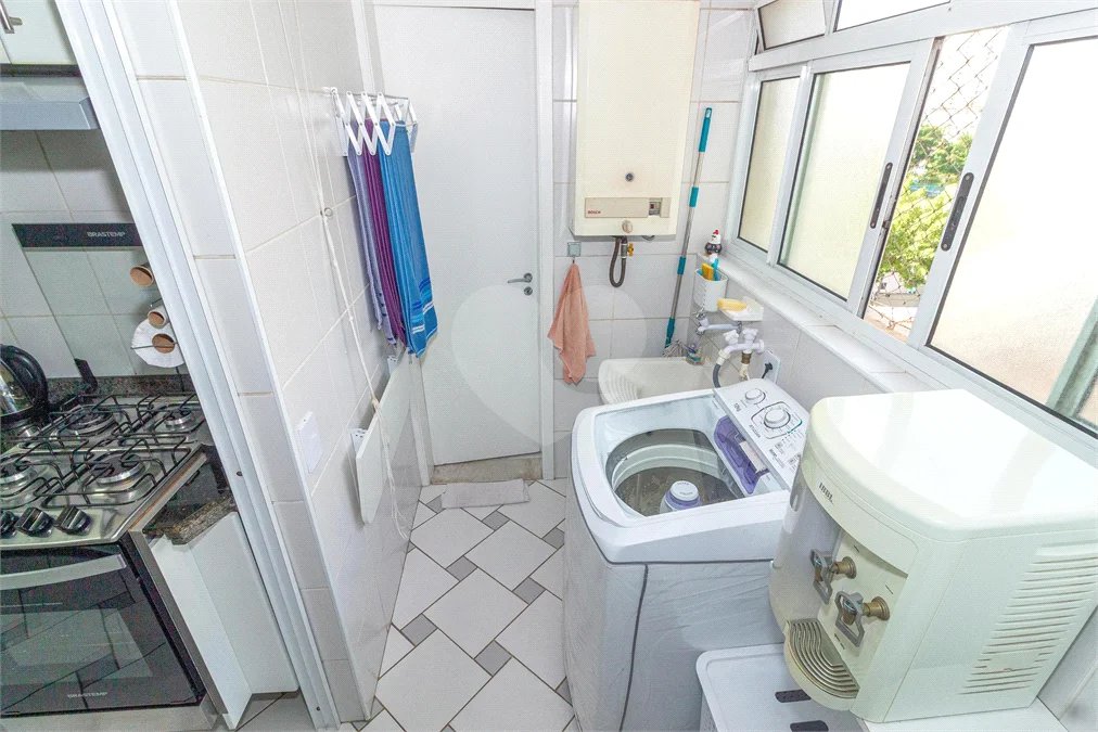 Apartamento à venda com 3 quartos, sendo 1 suíte, em Jardim Marajoara, São Paulo, SP