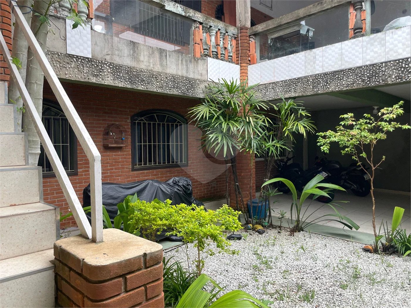 Casa com 68m², 3 dormitórios, 2 vagas, à venda em Jardim Vista Alegre.