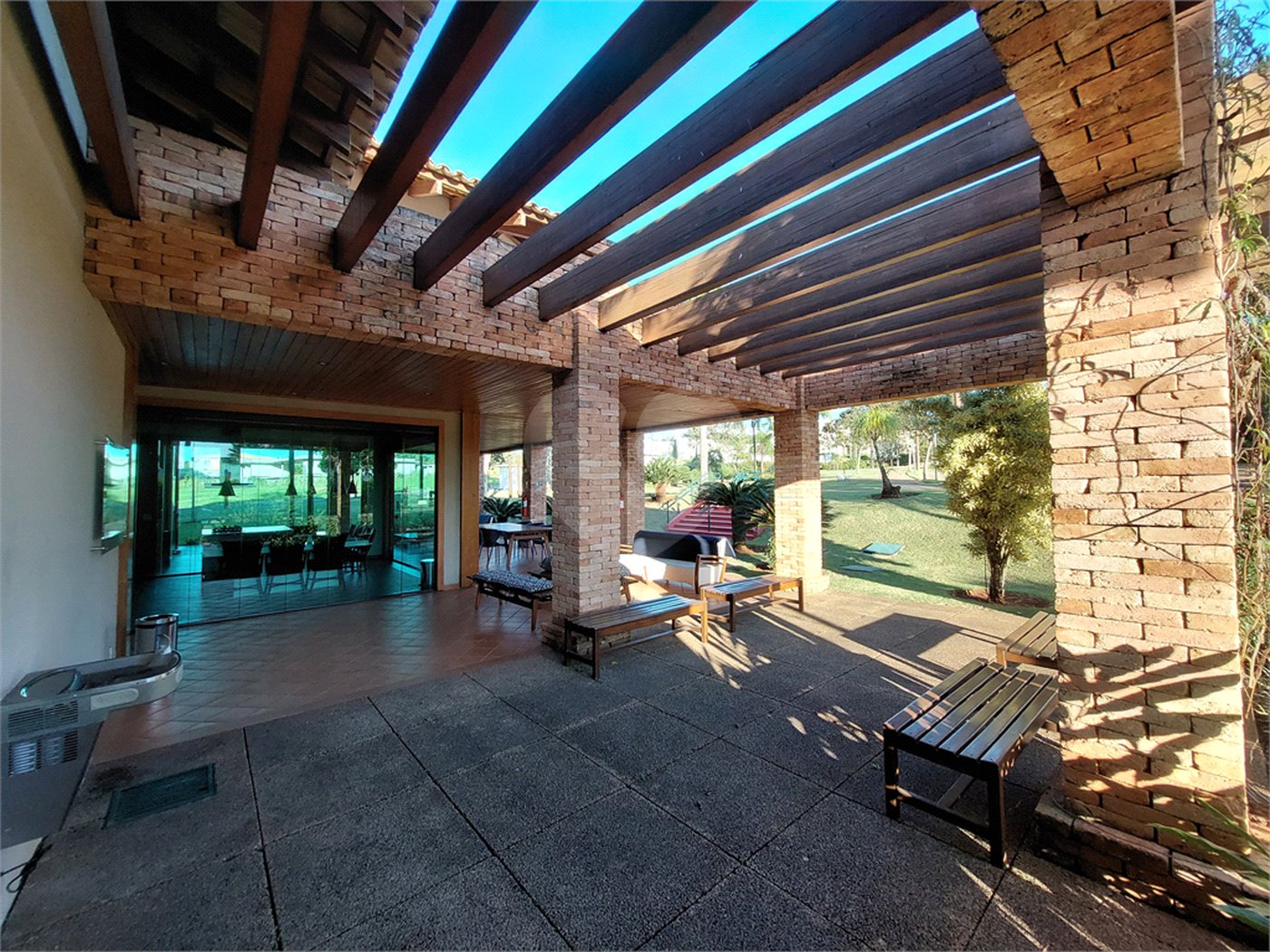 Terreno de 1.400m² no Damha Golf