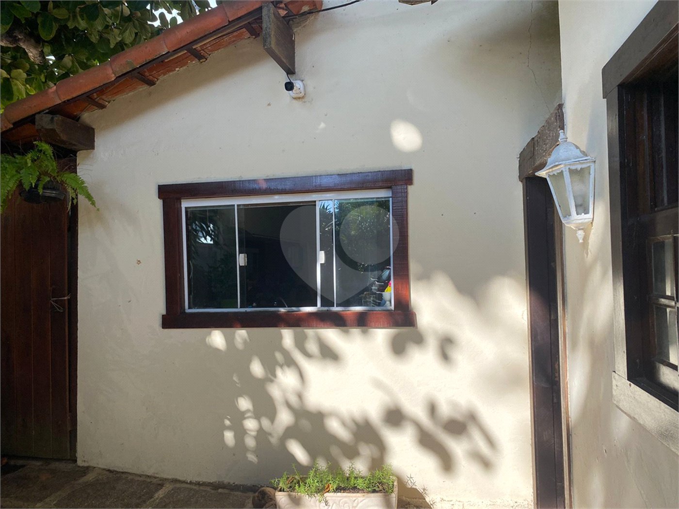 Casa à venda com 6 quartos, sendo 4 suítes, em Canto, Armação dos Búzios, RJ