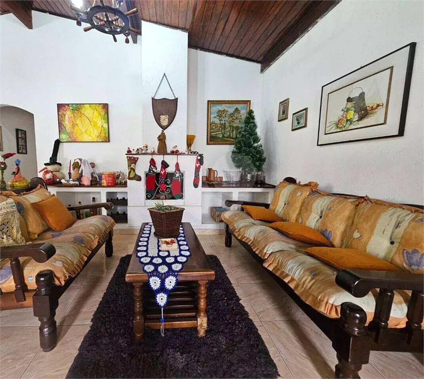 Casa Térrea à venda com 3 quartos, sendo 1 suíte, no Centro, Poá, SP