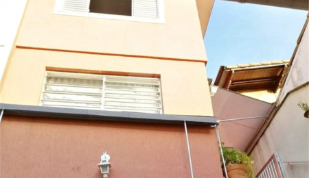 Sobrado à venda com 3 quartos, sendo 1 suíte,  em Tremembé, São Paulo, SP
