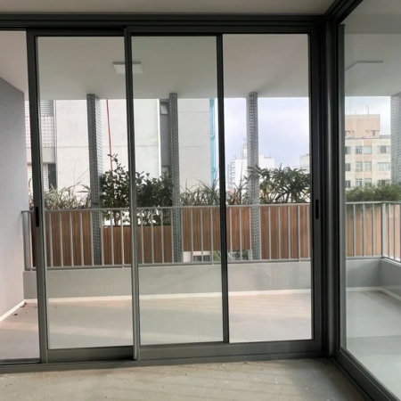 Apartamento à venda com 3 quartos, sendo 1 suíte,  em Pinheiros, São Paulo, SP