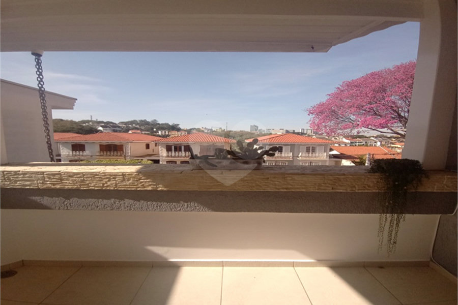 Sobrado à venda com 3 quartos, sendo 1 suíte, em Jardim França, São Paulo, SP