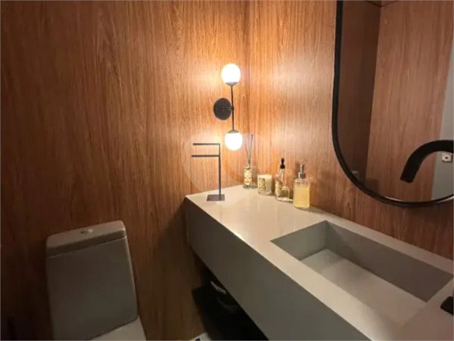 Apartamento à venda com 3 suítes em Campo Belo, São Paulo, SP