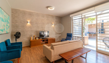 Casa Térrea à venda com 3 quartos, sendo 1 suíte,  em Chácara Santo Antônio, São Paulo, SP