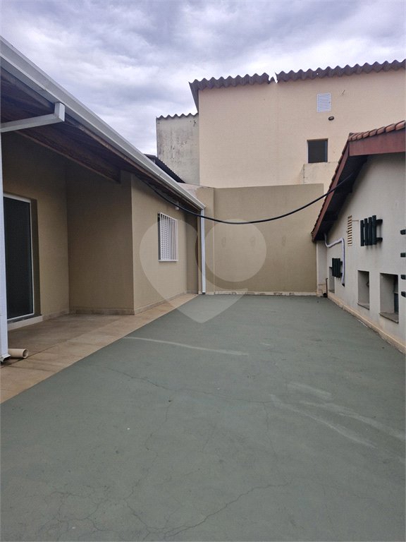 Casa à venda ou para alugar com 5 quartos, sendo 4 suítes,  em Santa Rosa, Vinhedo, SP