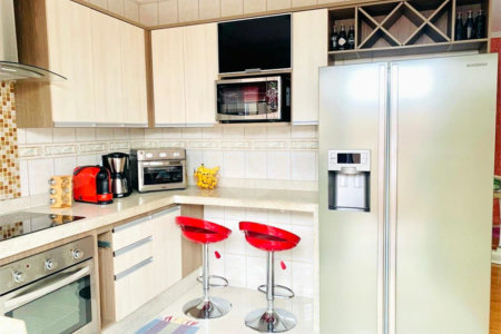 Casa à venda com 3 quartos, sendo 1 suíte, em Wanel Ville, Sorocaba, SP