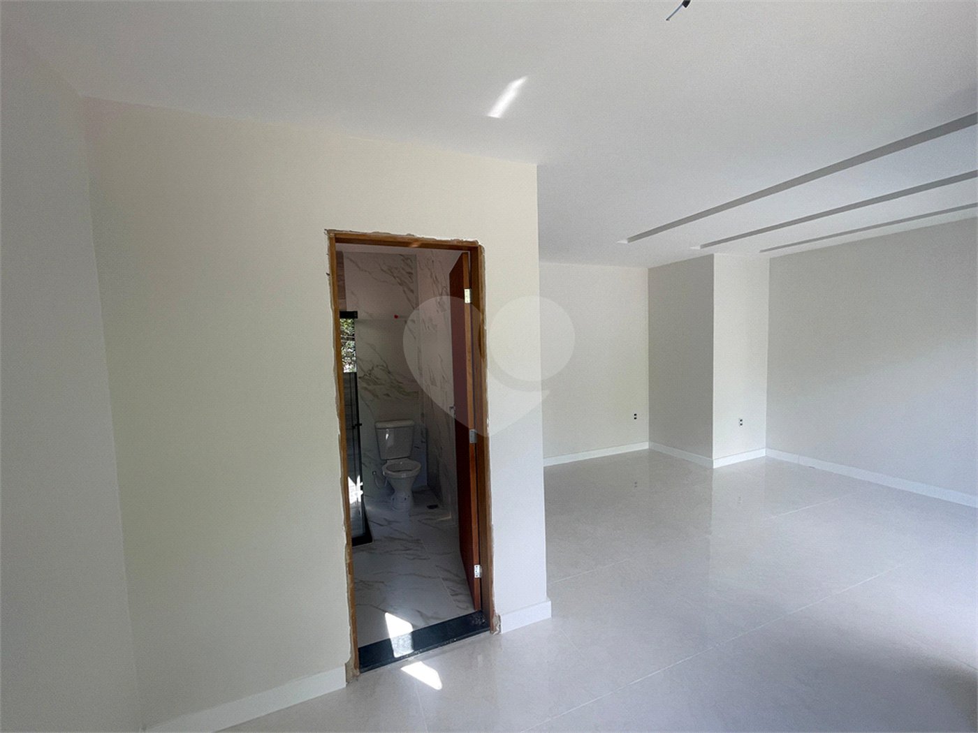 Casa à venda com 4 quartos, sendo 1 suíte, em Campo Grande, Rio de Janeiro, RJ