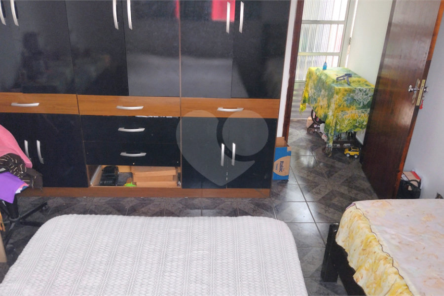 Sobrado à venda com 6 quartos, sendo 3 suítes,  em Vila Guilherme, São Paulo, SP