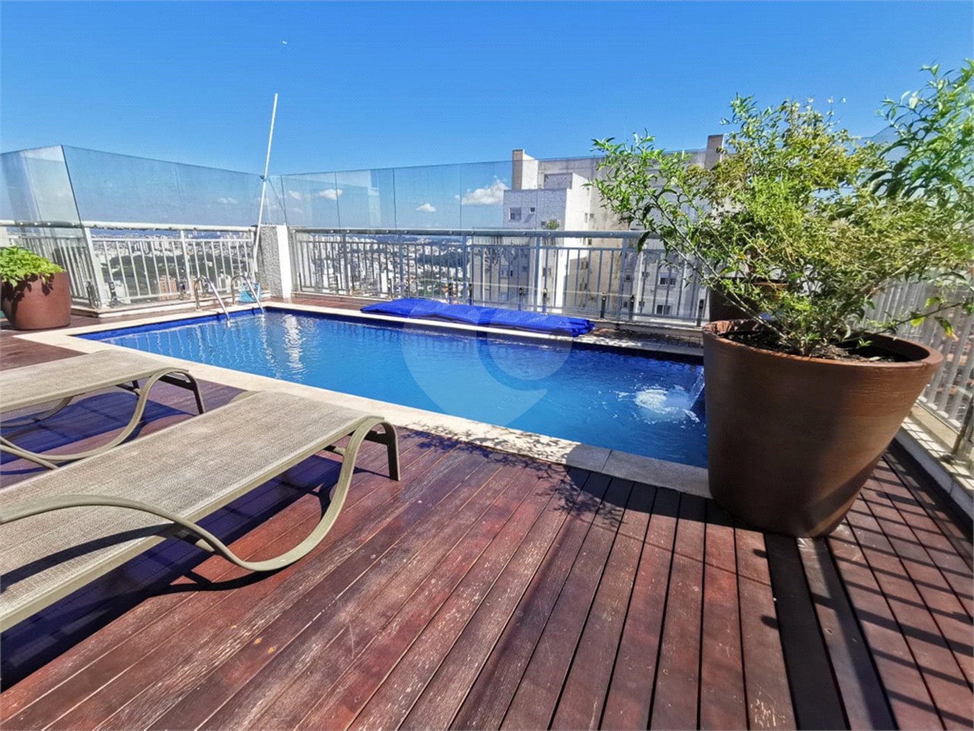 Apartamento à venda com 3 suítes em Jardim Monte Kemel, São Paulo, SP