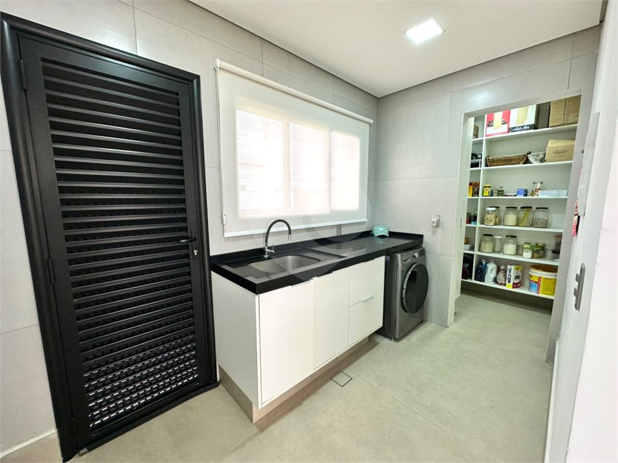 Casa à venda com 3 suítes no condomínio Villas do Golfe, Itu - SP