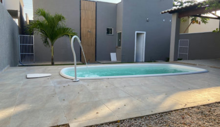 Casa à venda com 3 quartos, sendo 2 suítes, no condomínio PORTO LAGOA, Aquiraz - CE