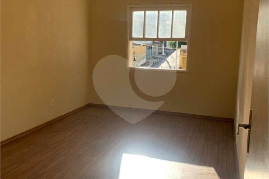 Sobrado à venda com 3 quartos em Santana, São Paulo, SP