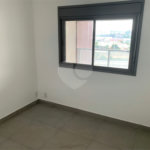 Apartamento à venda com 3 quartos, sendo 1 suíte,  em Vila Leopoldina, São Paulo, SP