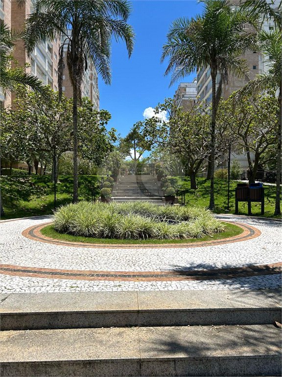 Apartamento à venda com 2 suítes em Vila Oliveira, Mogi das Cruzes, SP
