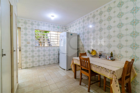 Casa Térrea à venda com 3 quartos, sendo 1 suíte, em Santo Amaro, São Paulo, SP
