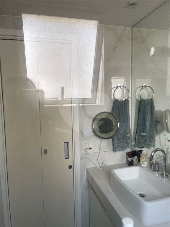 Apartamento à venda com 3 quartos, sendo 1 suíte, em Aclimação, São Paulo, SP