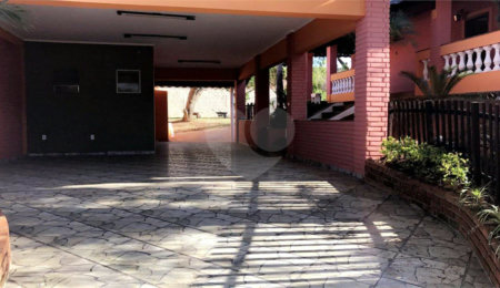 Casa Térrea à venda com 3 quartos, sendo 2 suítes,  em Vila Avaí, Indaiatuba, SP