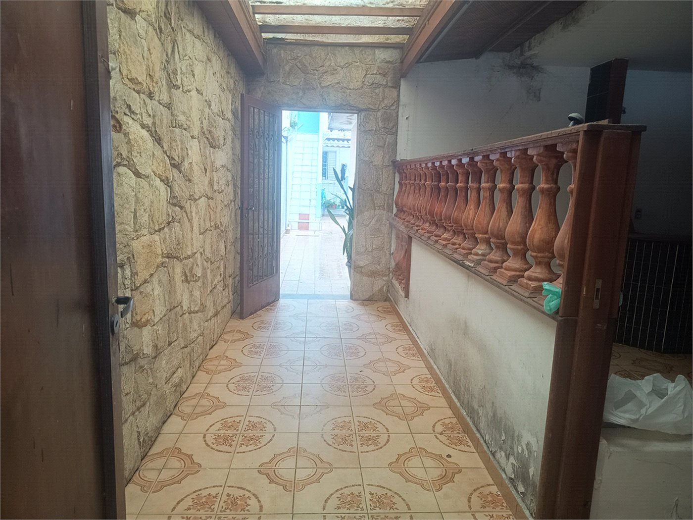 Casa Térrea à venda com 3 quartos, sendo 1 suíte,  em Campininha, São Paulo, SP