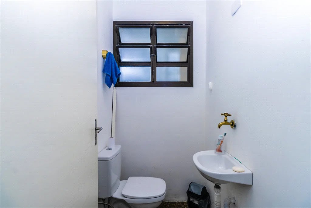 Casa à venda com 3 quartos, sendo 1 suíte, em Brooklin Paulista, São Paulo, SP