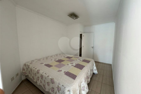 Casa à venda com 3 quartos, sendo 1 suíte,  em Vila Rosália, Guarulhos, SP