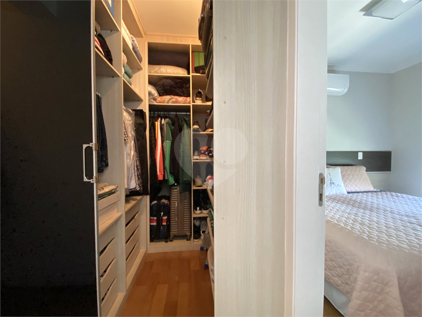 Apartamento à venda com 3 suítes em Água Fria, São Paulo, SP