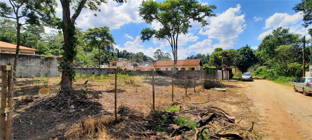 Terreno à venda em Mantiqueira, Mairiporã, SP
